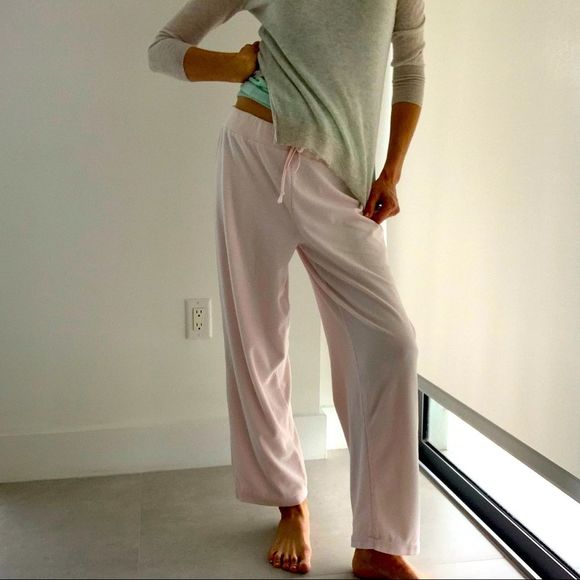 Burberry Pants - Burberry London lounge light pink pants, size XL